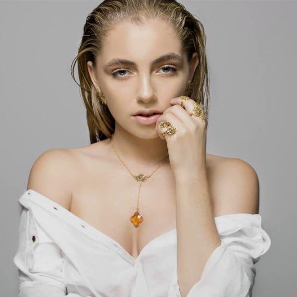 collar